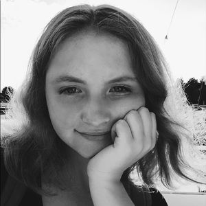 Meet your Posher, Hailey